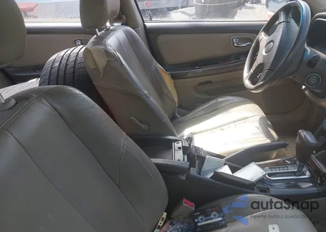 2000 Nissan Maxima Gle/Gxe/Se from USA, damaged, VIN JN1CA31A8YT220292